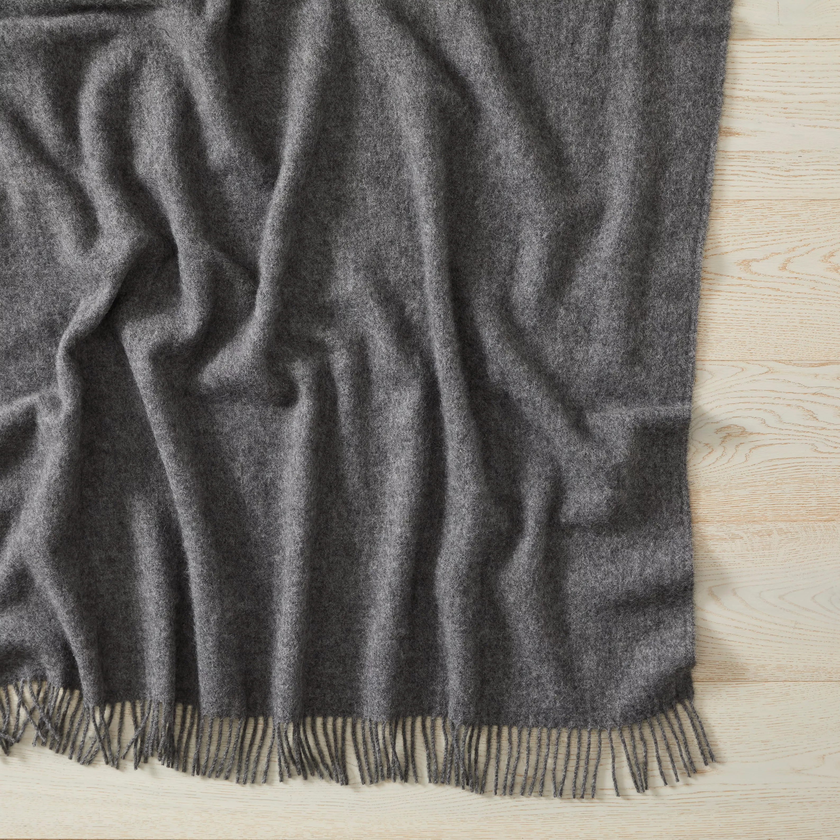 Nevis 130 x 200 Throw Blanket